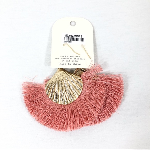 🌵4/25$ cloie |Gold Coral Fringe Pearl Fan Earring - Picture 7 of 7